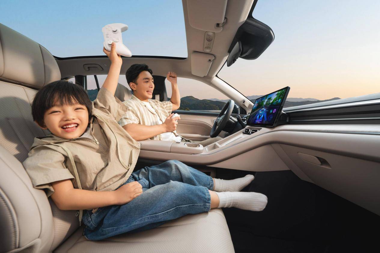 安i60双动力上市1048万起！瓦力棋牌闭眼入的国民SUV？埃(图2)