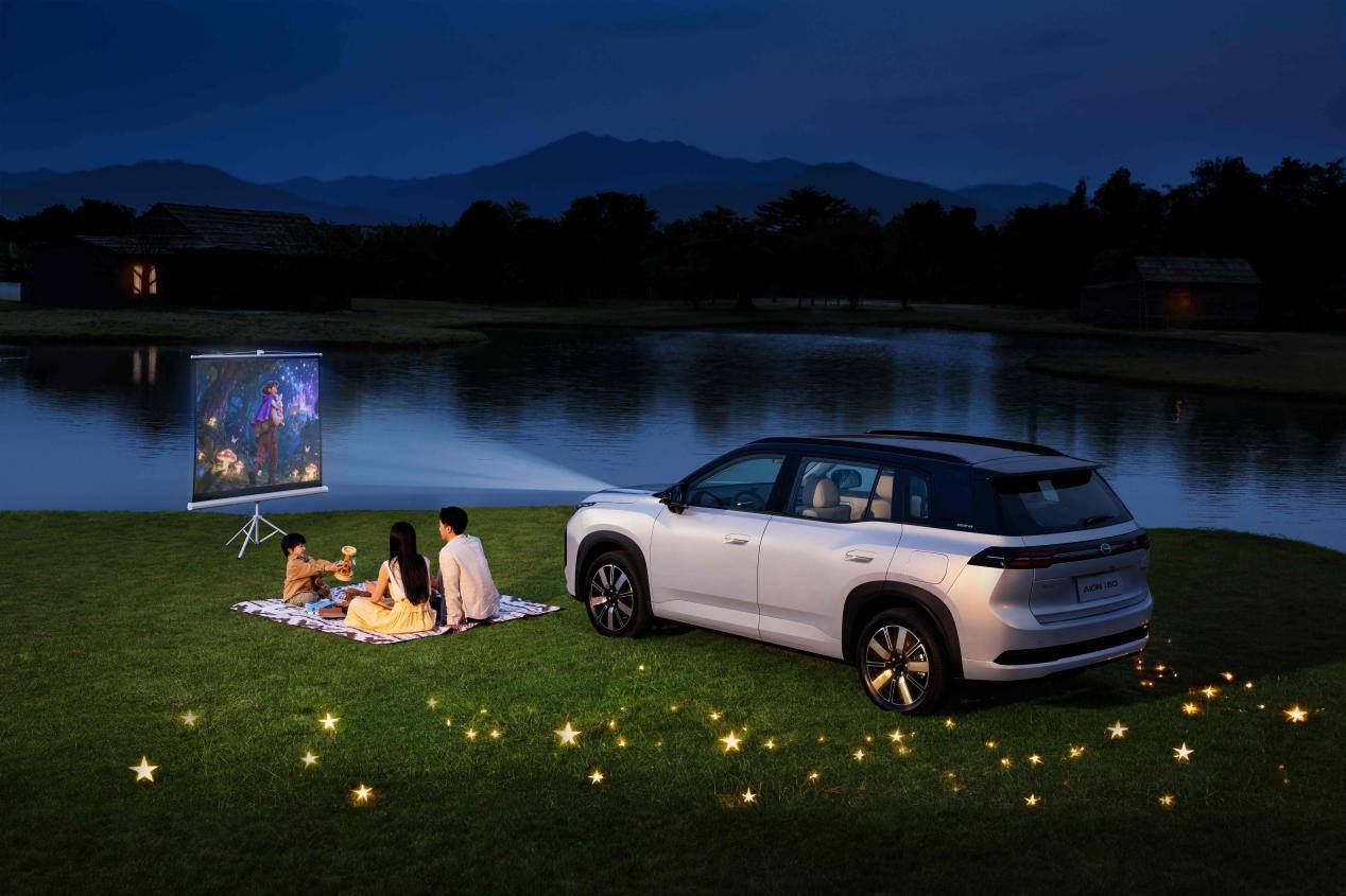 安i60双动力上市1048万起！瓦力棋牌闭眼入的国民SUV？埃(图5)