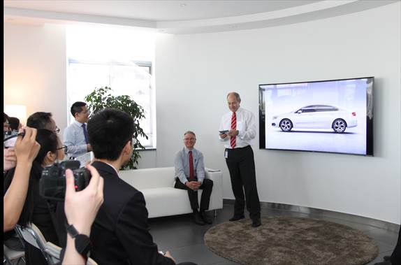 斯特的极致天窗工艺瓦力棋牌遇见伟巴(图6)