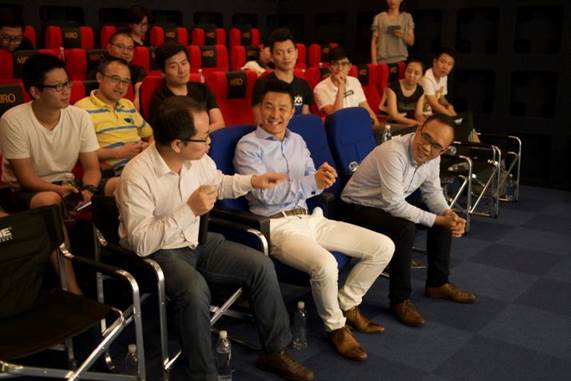 斯特的极致天窗工艺瓦力棋牌遇见伟巴(图15)