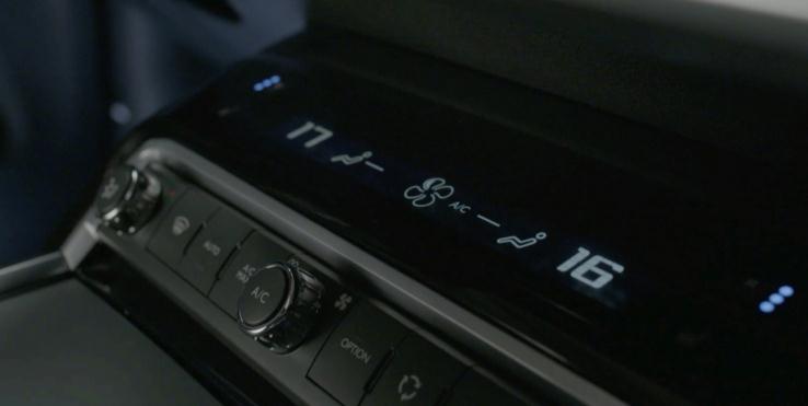 斯特的极致天窗工艺瓦力棋牌遇见伟巴(图16)